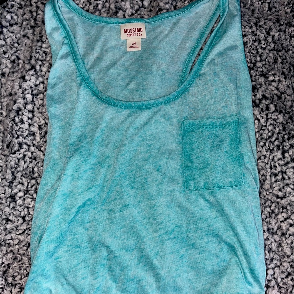 Blue cropped tank